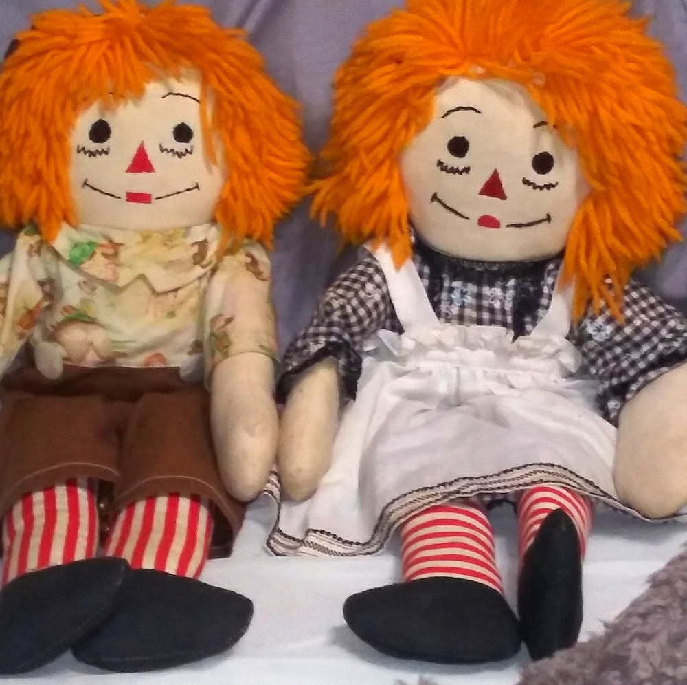 1980's vintage raggedy Anne and Andy dolls